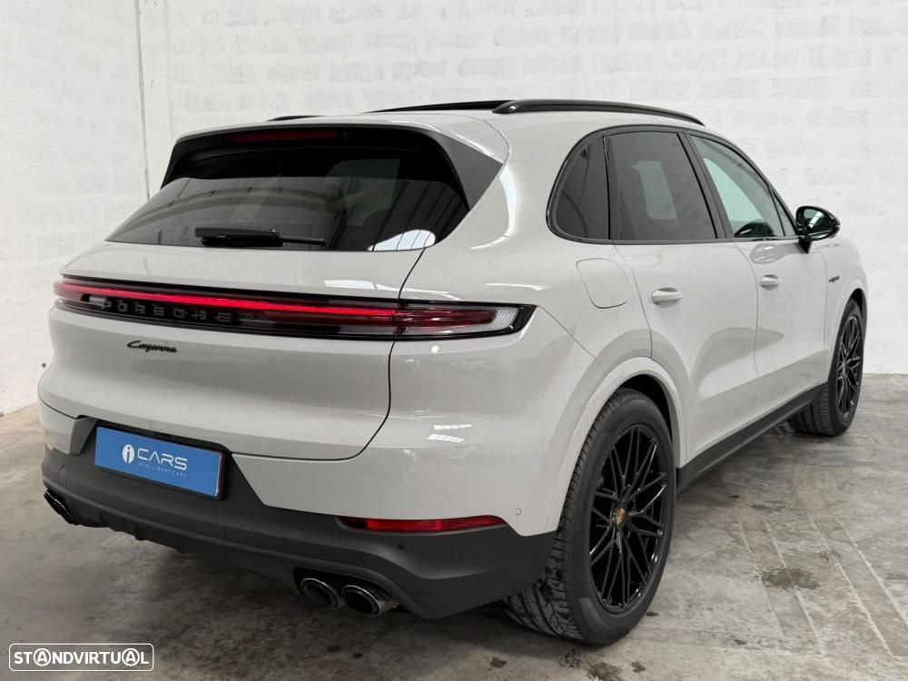 Porsche Cayenne E-Hybrid - 12