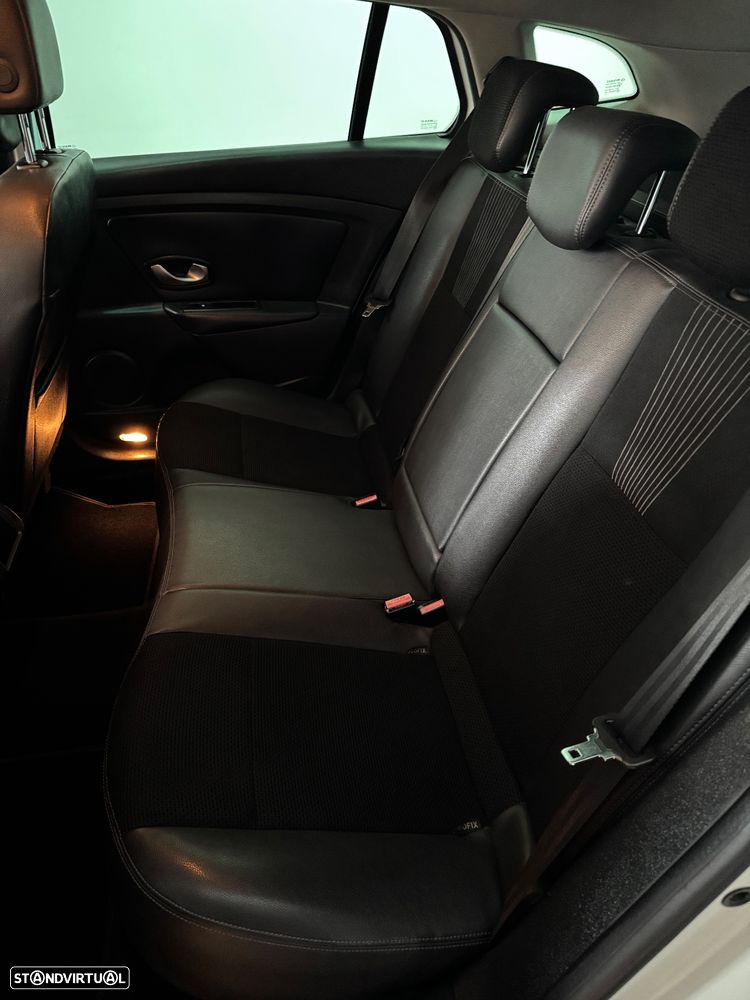 Renault Mégane Sport Tourer 1.5 dCi Luxe - 10