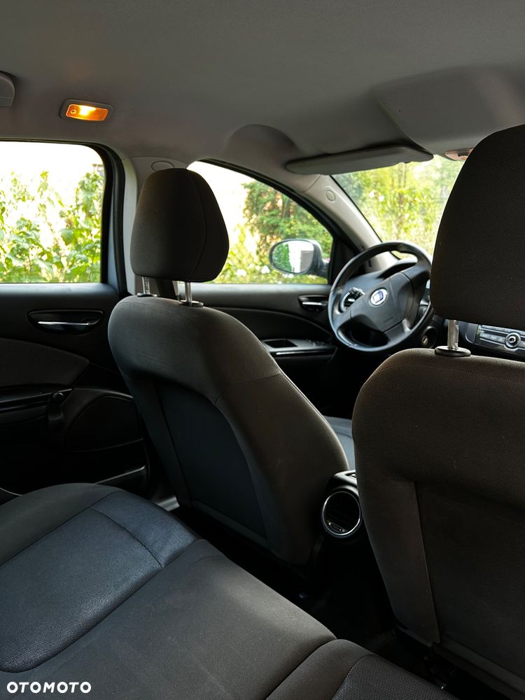 Fiat Bravo 1.4 16V Dynamic - 9