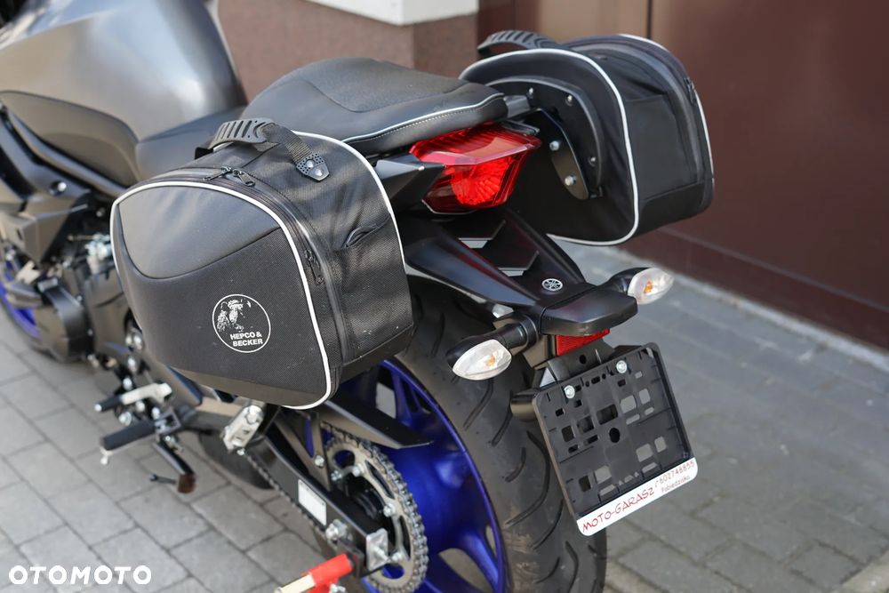 Yamaha XJ - 25