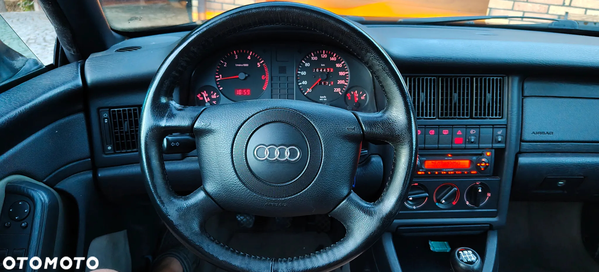 Audi Cabriolet 1.9 TDI - 17