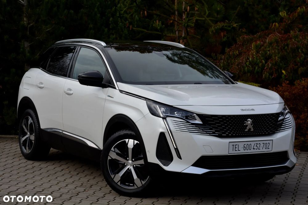 Peugeot 3008 Plug-In Hybrid4 300 e-EAT8 GT - 3