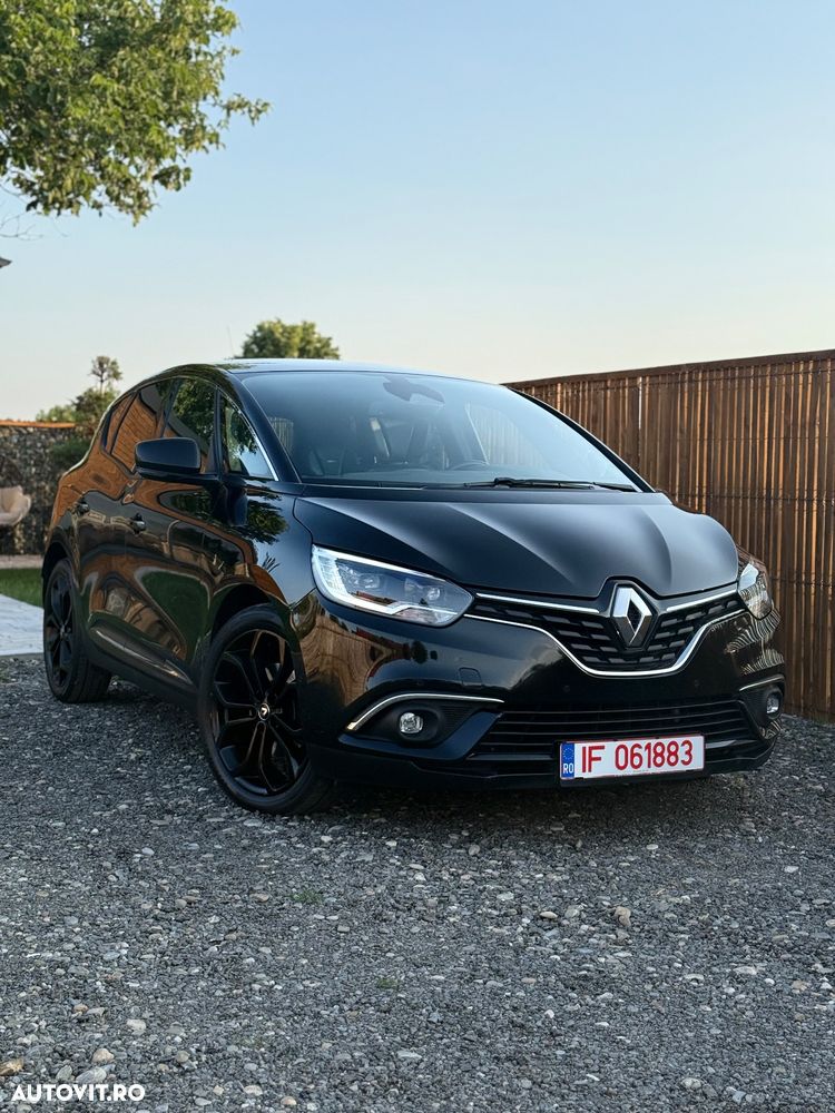 Renault Scenic BLUE dCi 120 EDC BLACK EDITION - 11