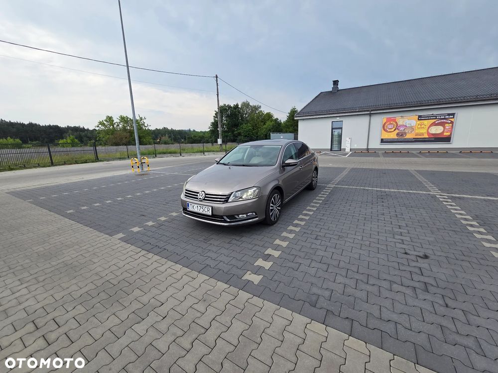 Volkswagen Passat 1.8 TSI Comfortline DSG - 18