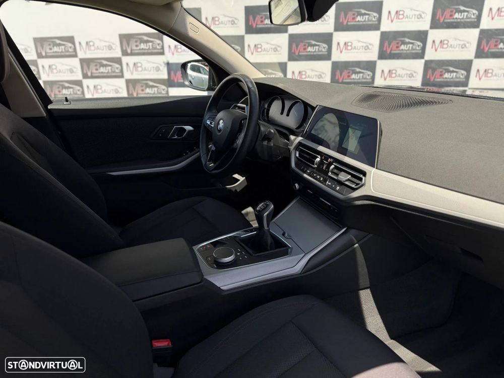 BMW 318 d Corporate Edition - 33