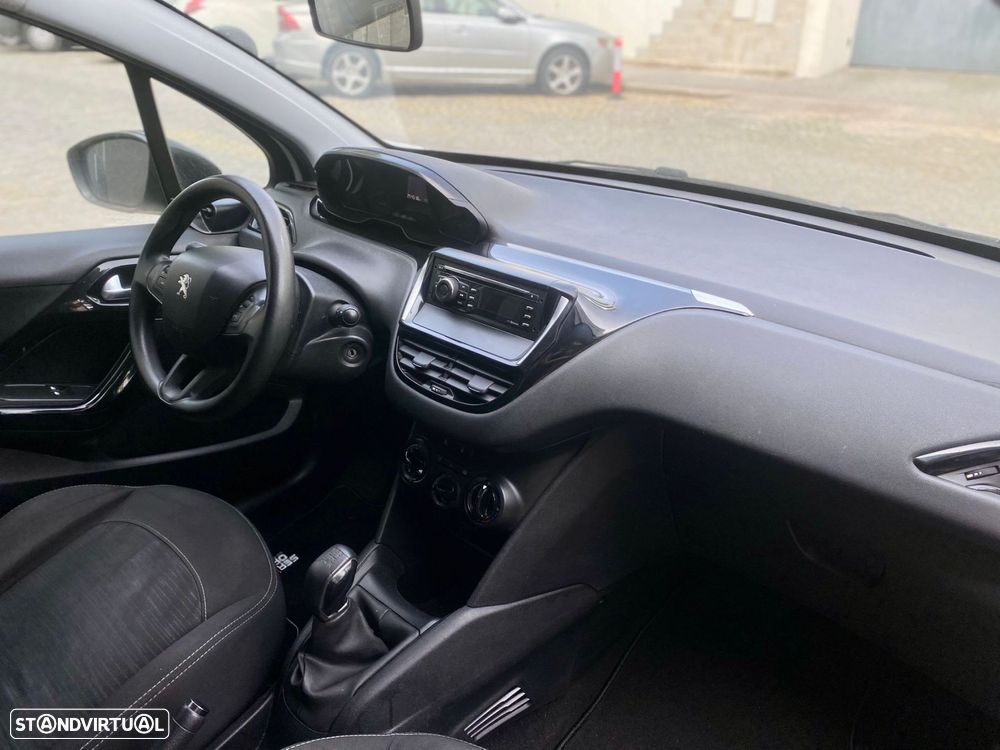 Peugeot 208 1.4 HDi - 20