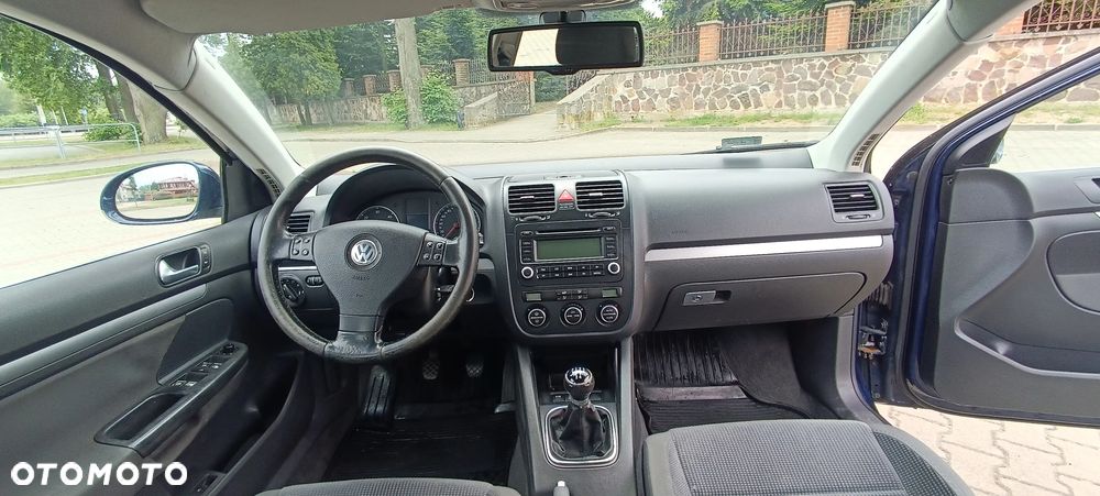 Volkswagen Jetta 1.9 TDI Comfortline - 5
