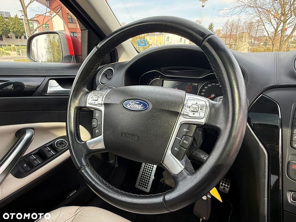 Ford Mondeo 2.0 EcoBoost Business Edition - 31