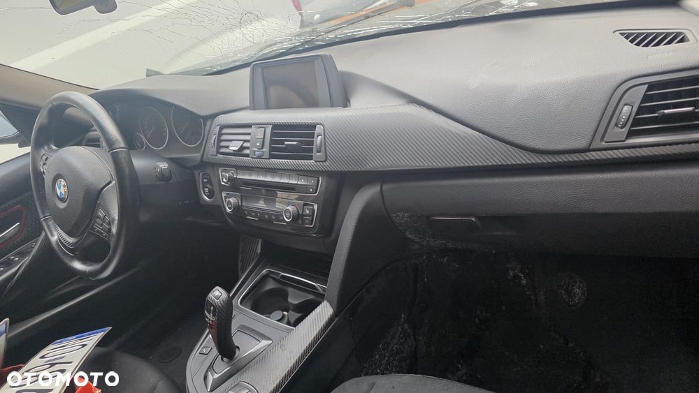 BMW Seria 3 316d - 2