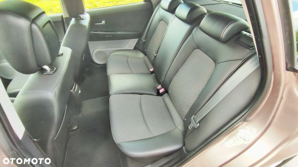 Kia Ceed 1.4 Comfort + - 11