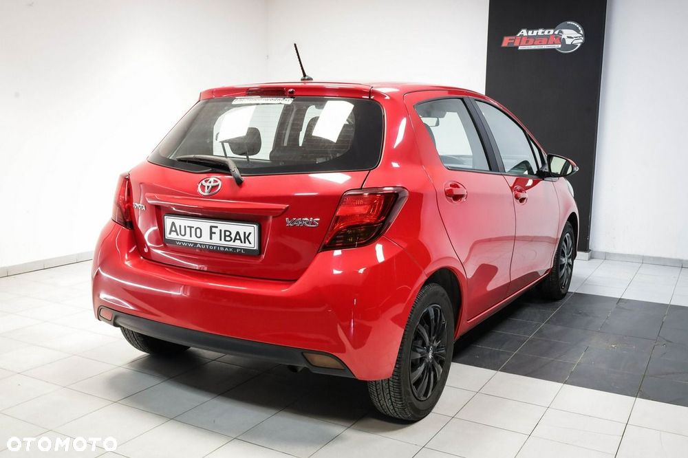 Toyota Yaris - 8