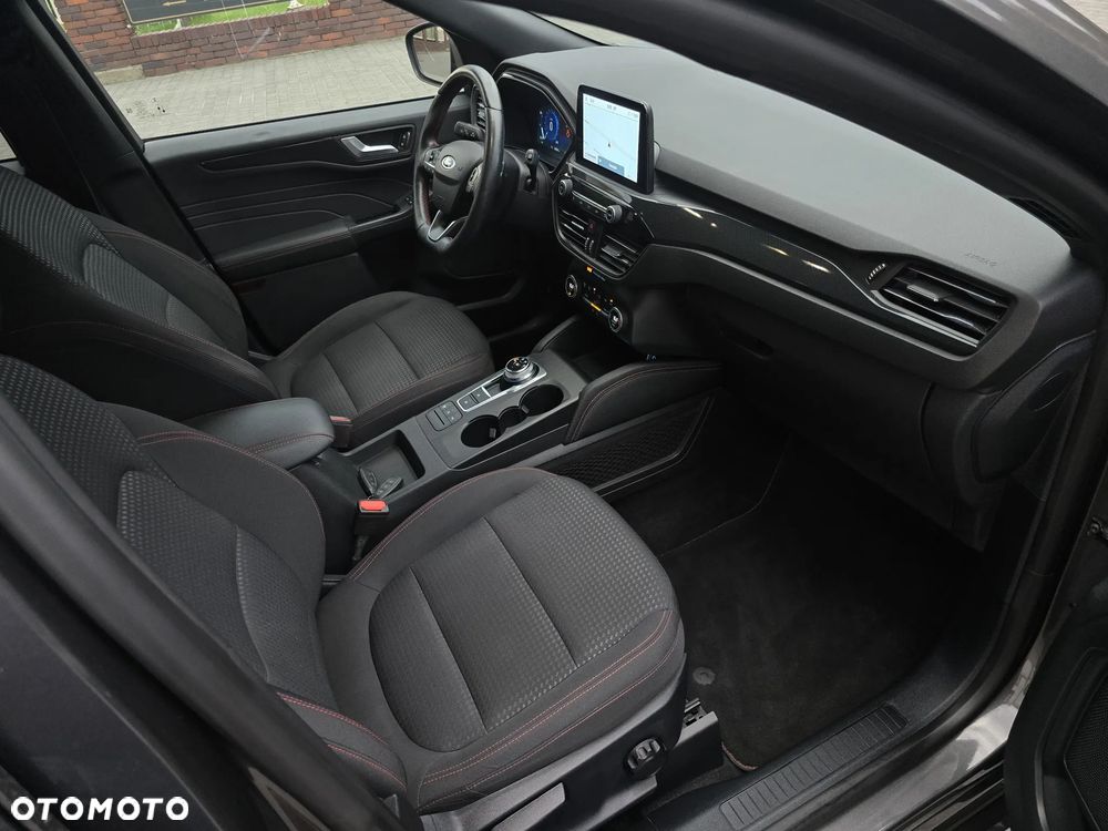 Ford Kuga 2.0 EcoBlue 4x4 ST-LINE - 12