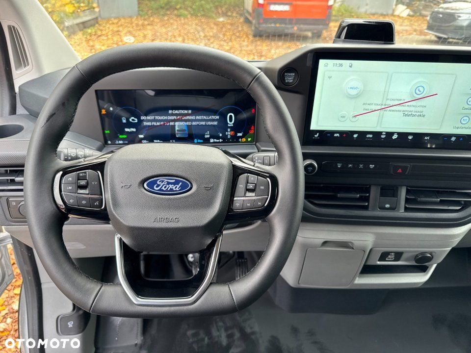 Ford Transit Custom - 13