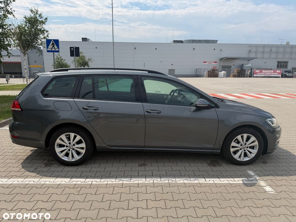Volkswagen Golf - 4