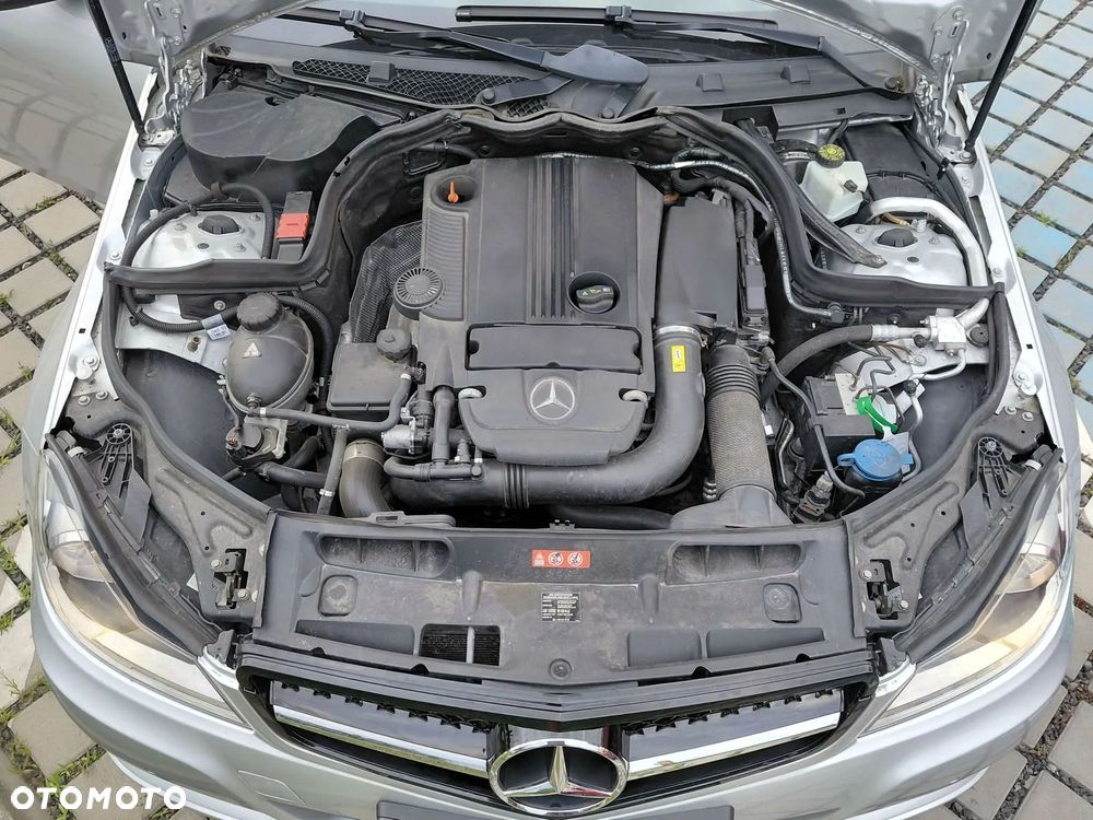 Mercedes-Benz Klasa C 180 CGI BlueEFFICIENCY - 6