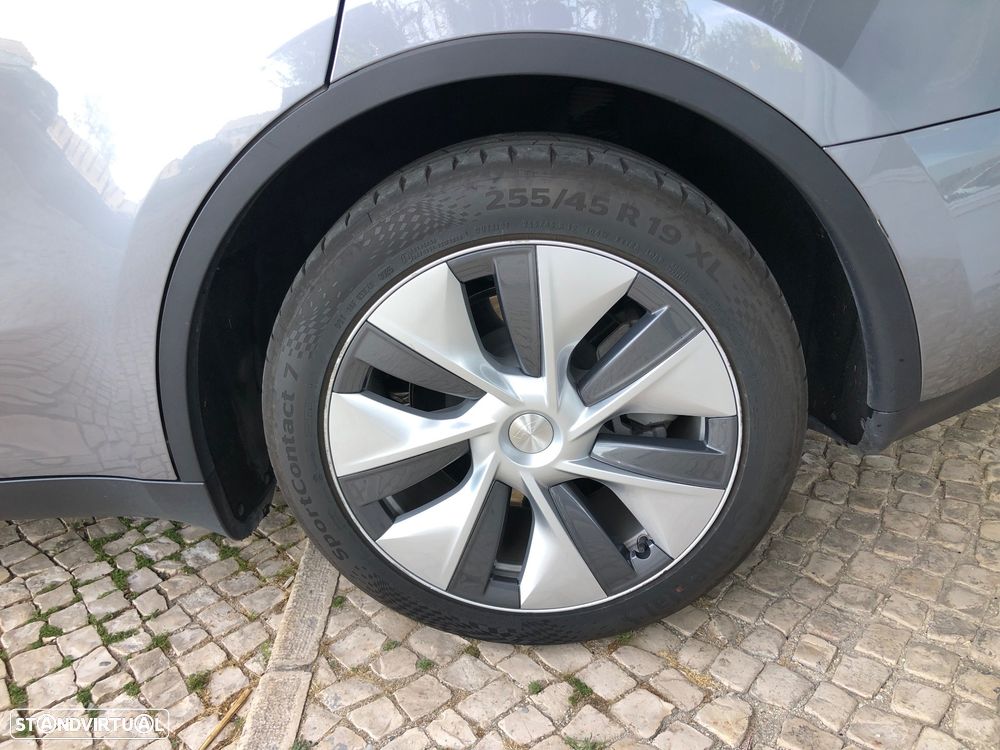 Tesla Model Y Long Range Tração Integral - 13