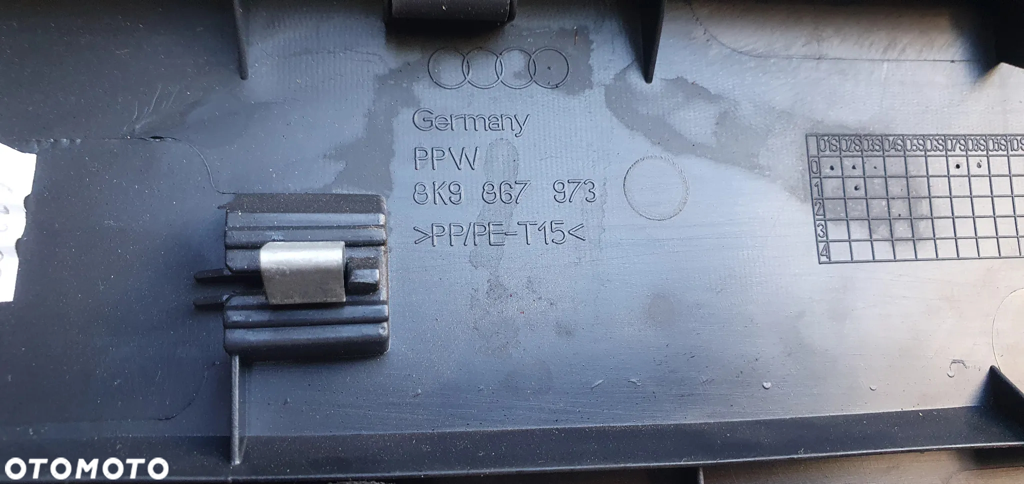 Tapicerka osłona klapy bagażnika Audi A4 B8 8K9867979 - 11