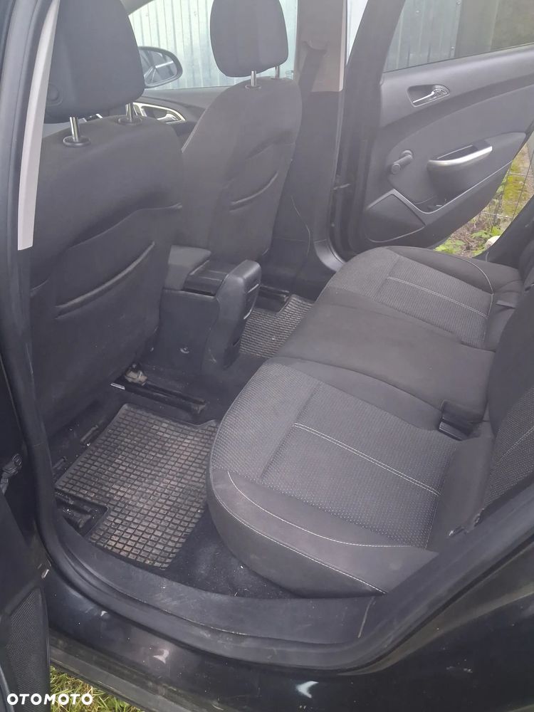 Opel Astra 1.4 Turbo Cosmo - 18