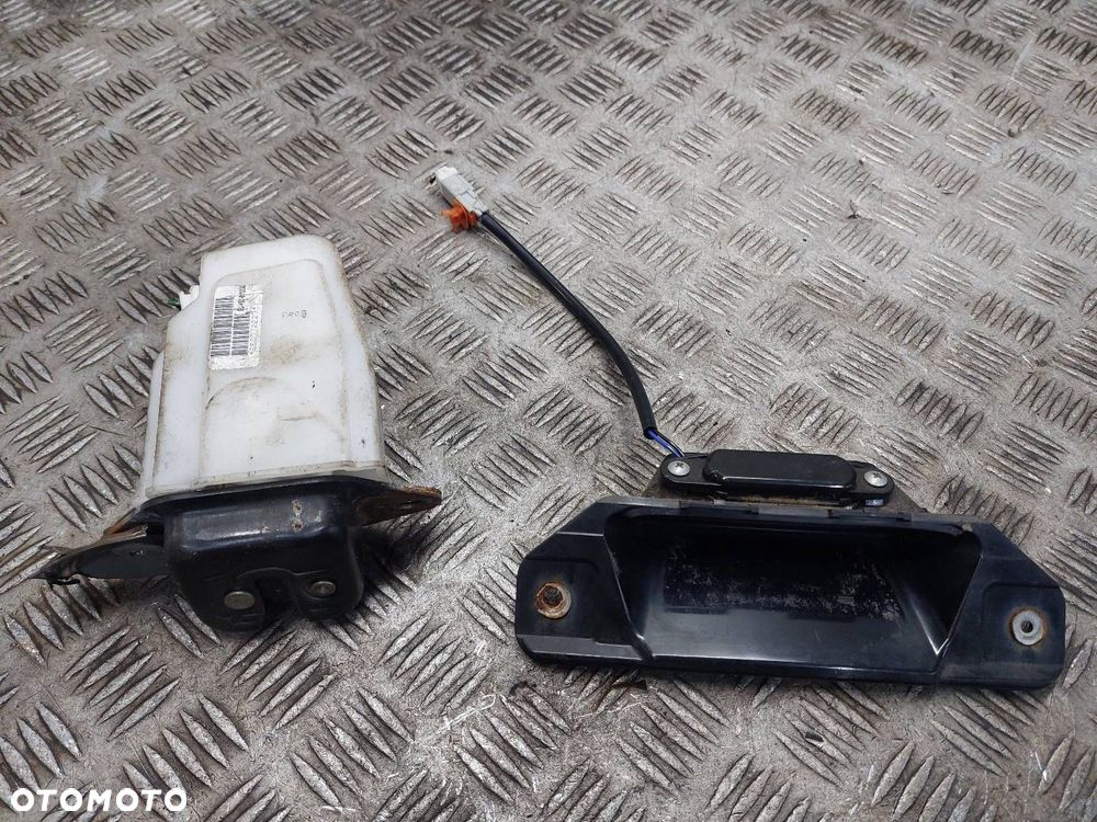 ZAMEK KLAPY BAGAŻNIKA + KLAMKA MIKROSTYK HONDA CR-V III - 1