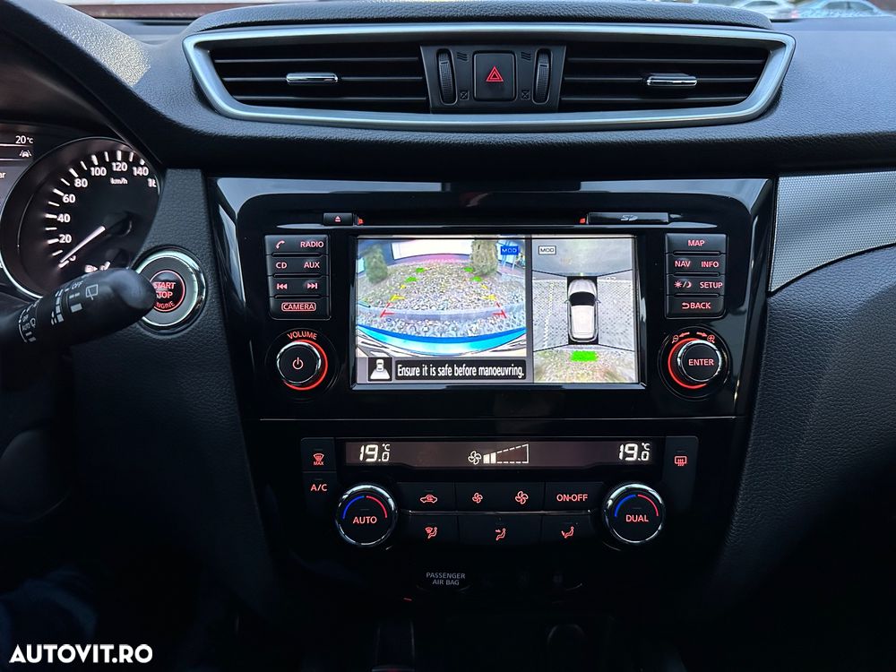 Nissan Qashqai 1.7 dCi N-MOTION - 18