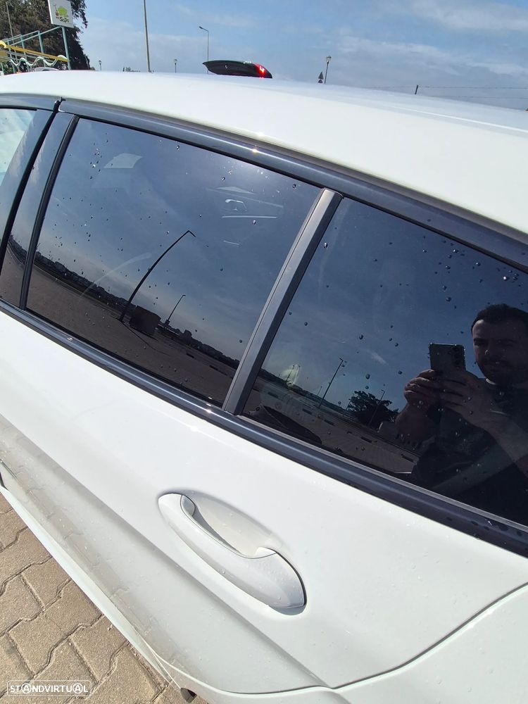 BMW 116 d Pack Desportivo M Auto - 15