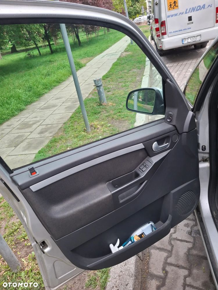 Opel Meriva 1.6 16V Cosmo - 16