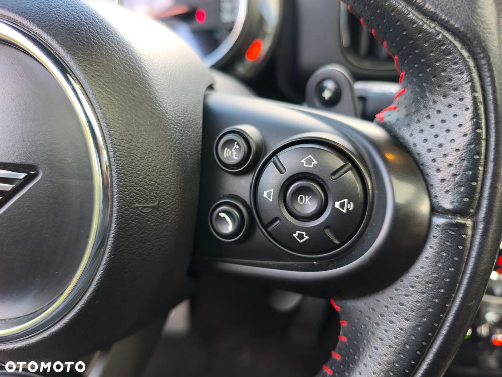 MINI John Cooper Works All4 - 23