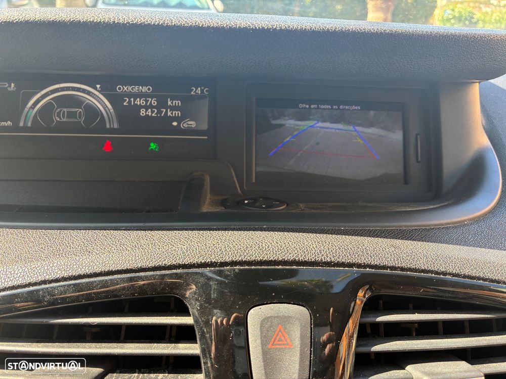 Renault Grand Scénic dCi 130 FAP Start & Stop Luxe - 8