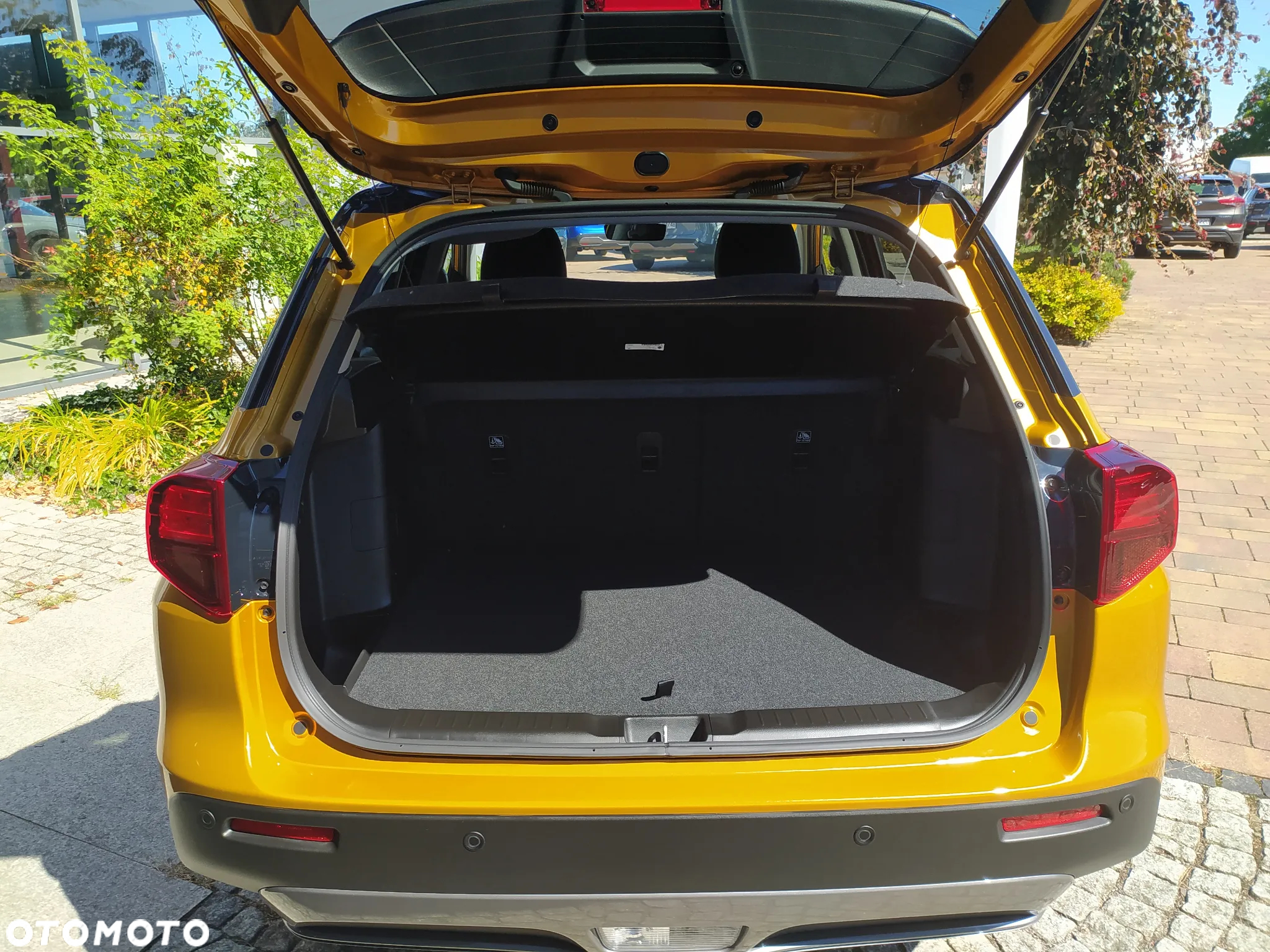 Suzuki Vitara 1.4 Boosterjet mHEV Premium Plus 2WD - 14