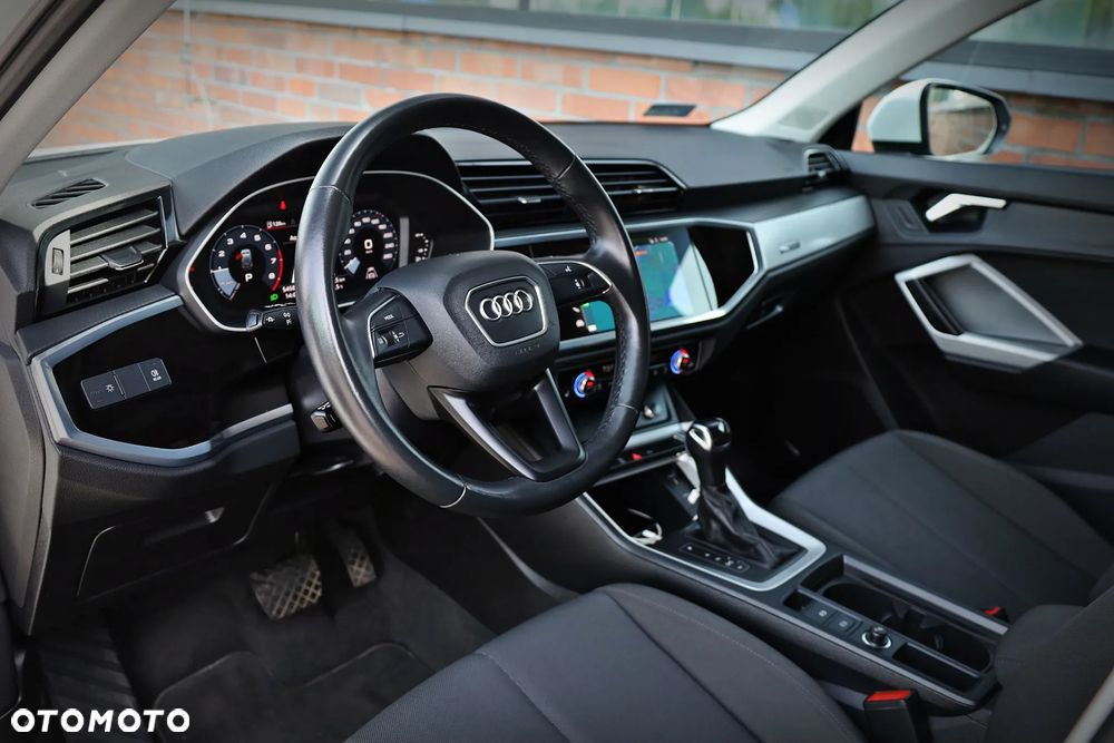 Audi Q3 35 TFSI S tronic - 18