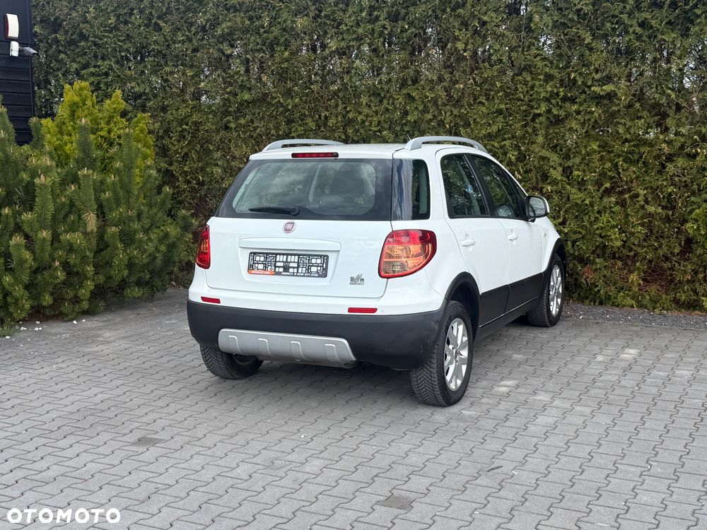 Fiat Sedici 1.6 16V 4x4 Lounge - 5