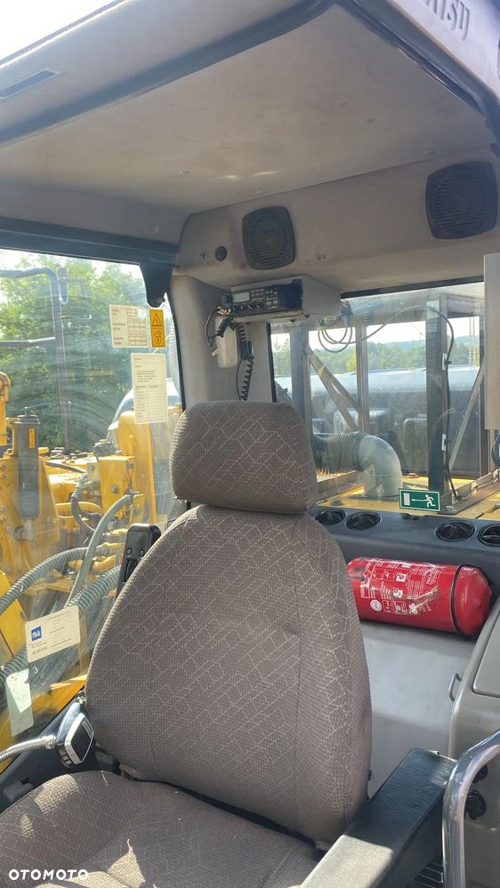 Komatsu PC210 LCi-10 - 16