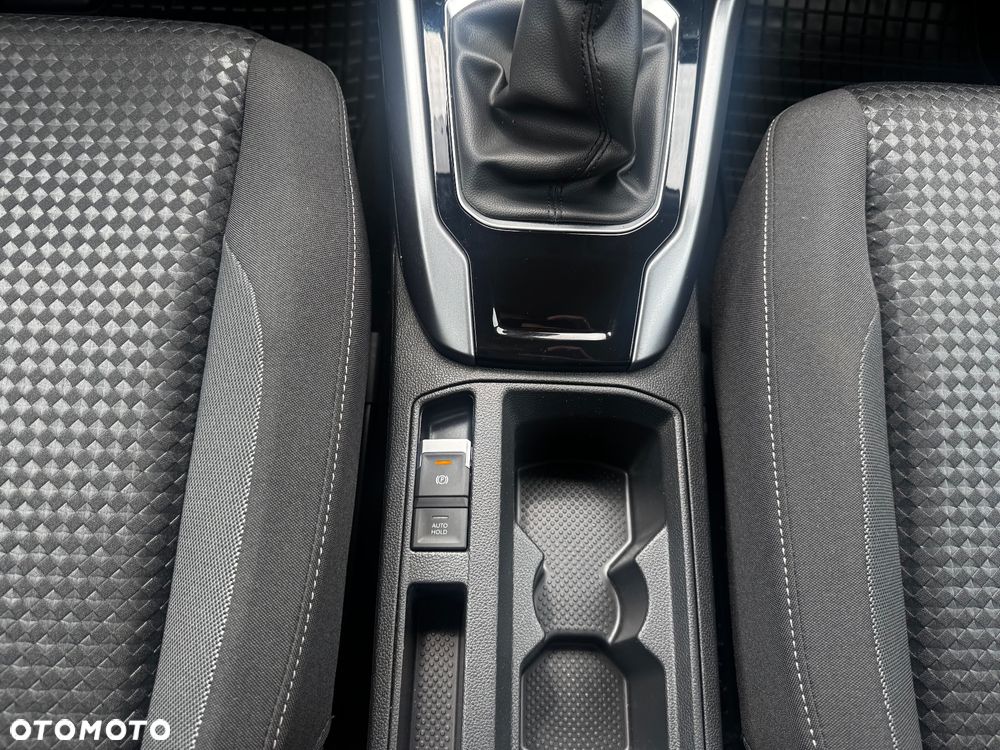 Volkswagen T-Roc 1.5 TSI OPF ACTIVE - 19