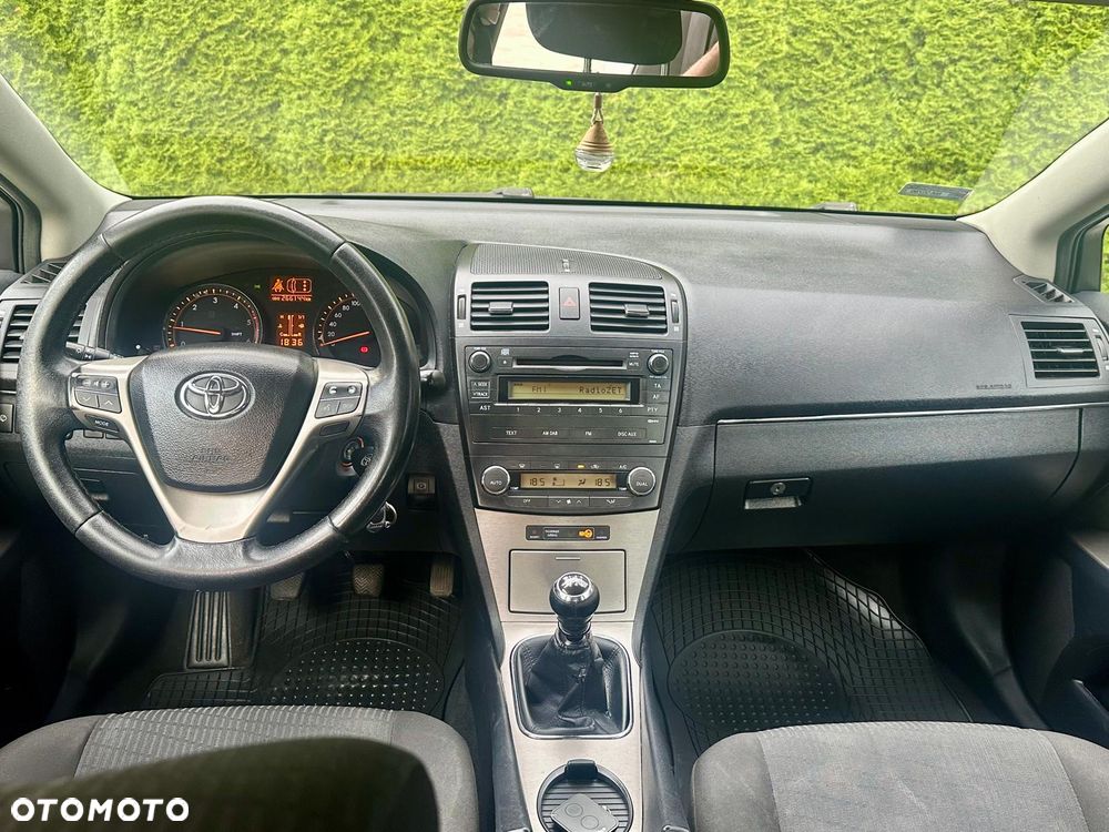 Toyota Avensis 2.0 D-4D Platinium - 8
