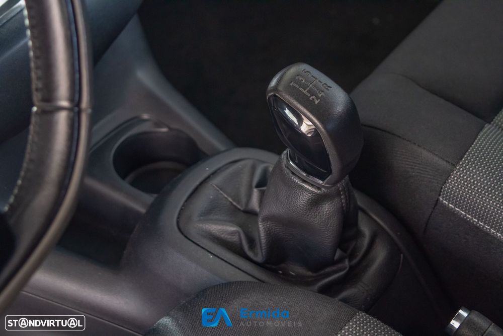 Citroën C4 Cactus 1.2 PureTech Shine - 32