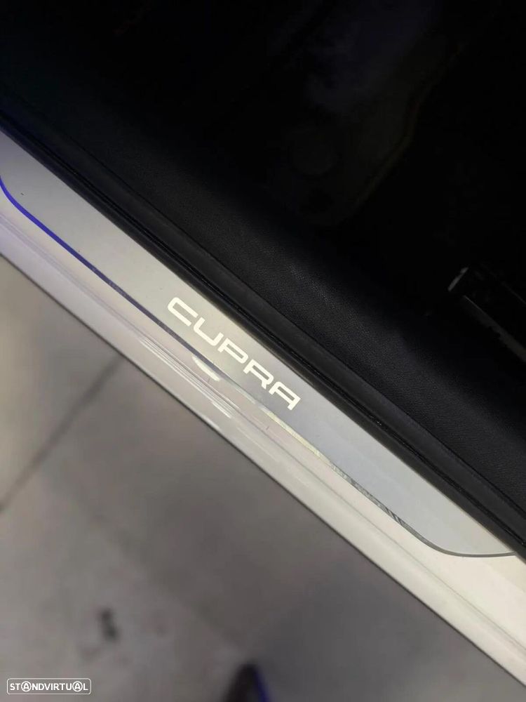 Cupra Formentor 1.4 e-Hybrid DSG - 12