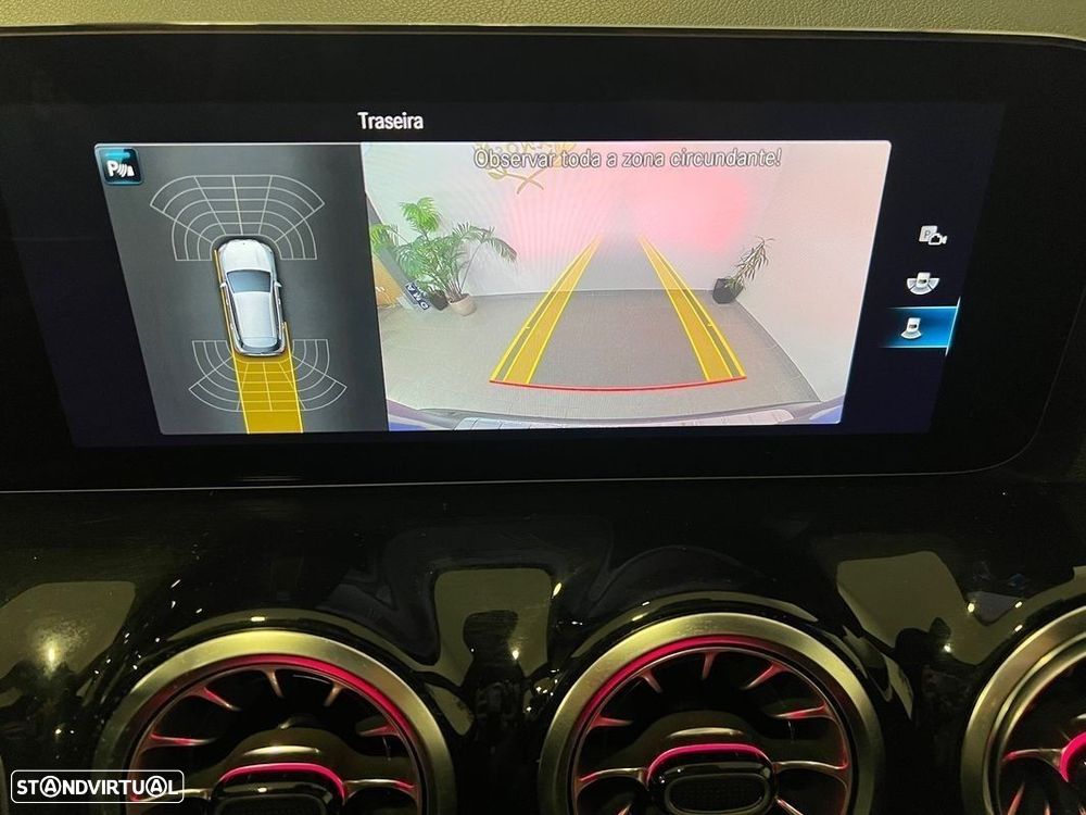 Mercedes-Benz GLA 250 e 8G-DCT AMG Line - 15