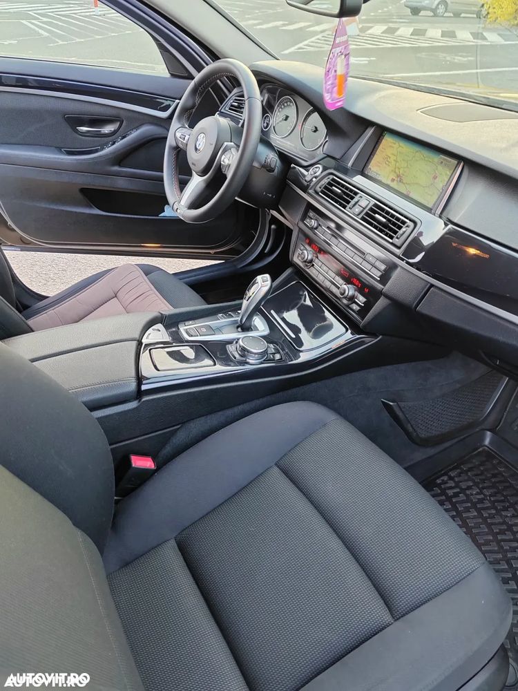 BMW Seria 5 525d Aut. - 10