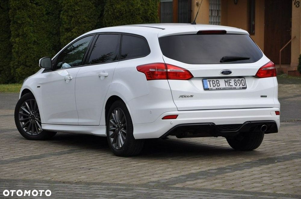 Ford Focus 1.5 EcoBoost STart-Stopp-System ST-LINE - 22
