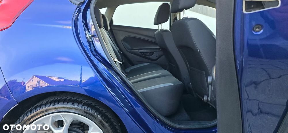Ford Fiesta 1.0 EcoBoost S&S ST-LINE - 25