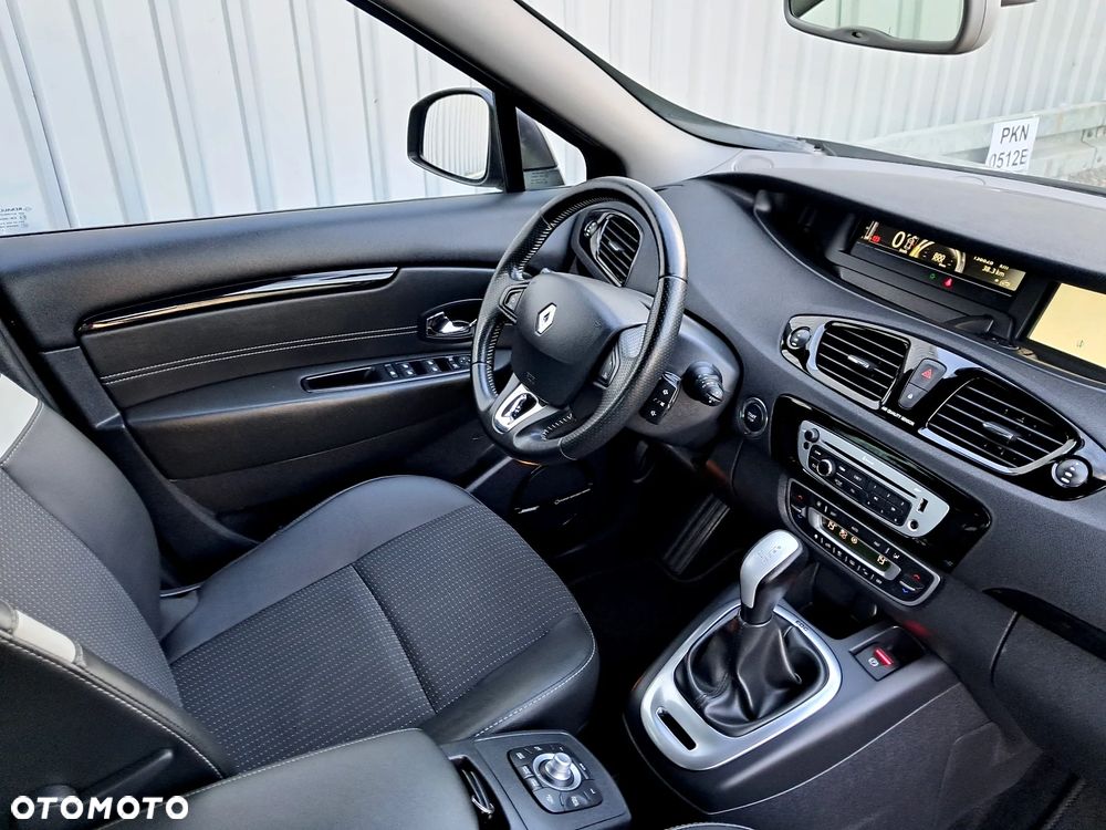 Renault Scenic dCi 110 EDC Bose Edition - 26