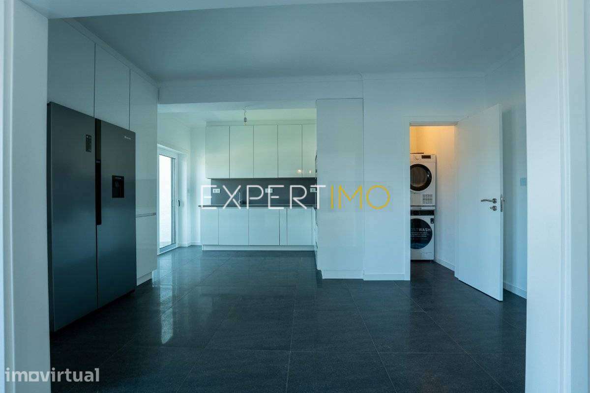 Apartamento T3+1 Totalmente Remodelado - Grande imagem: 4/26