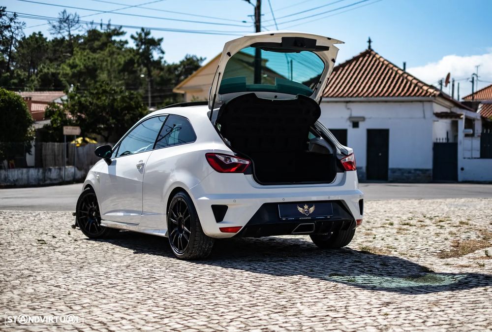 SEAT Ibiza 1.6 TDi FR - 23