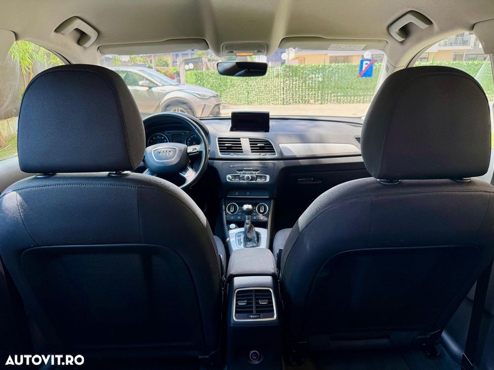 Audi Q3 1.4 TFSI Stronic Design - 16