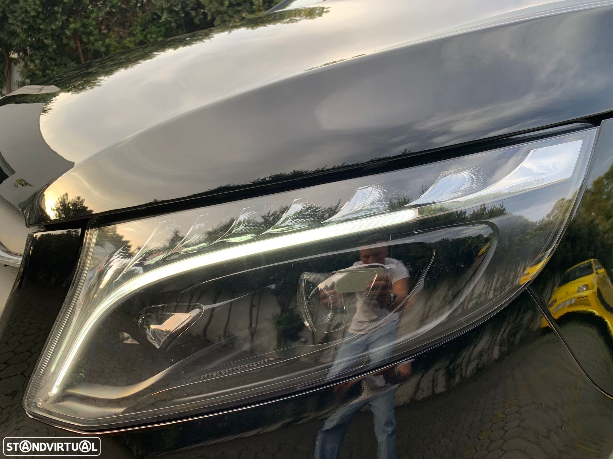 Mercedes-Benz Vito Tourer 124 CDI 4MATIC Longa Aut. PRO - 2