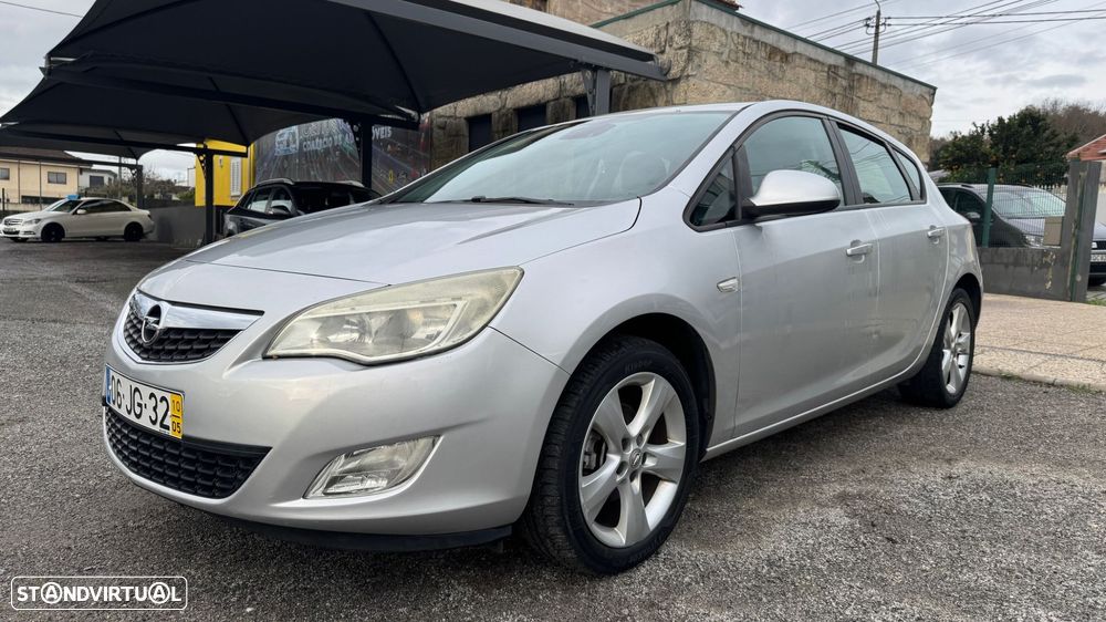 Opel Astra 1.3 CDTi Cosmo - 2