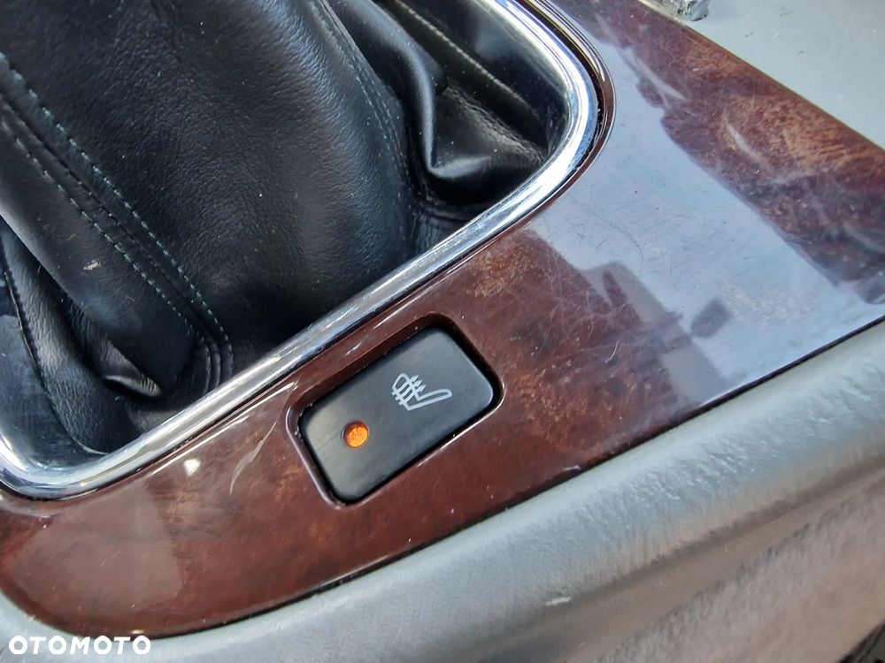 Suzuki Grand Vitara - 11