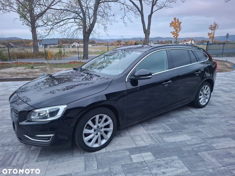 Volvo V60 2017 photo 3