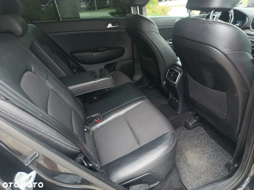 Kia Sportage 1.7 CRDI Business Line M 2WD - 14