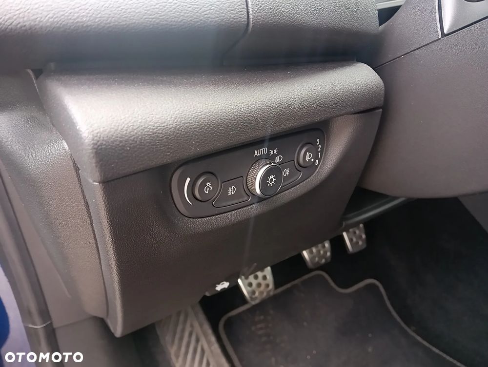 Opel Insignia 2.0 Dynamic - 34